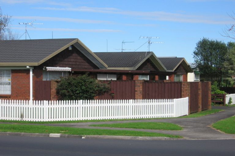 Photo of property in 1/109 Carruth Road, Papatoetoe, Auckland, 2025