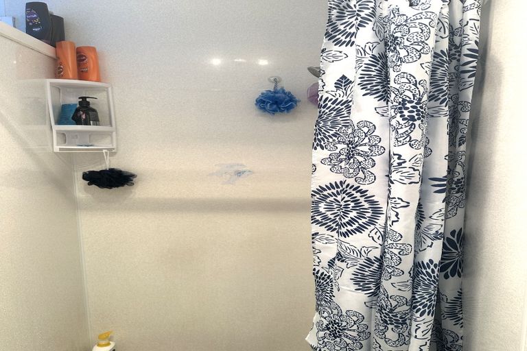 Photo of property in 16 Clyde Carr Crescent, Waimataitai, Timaru, 7910