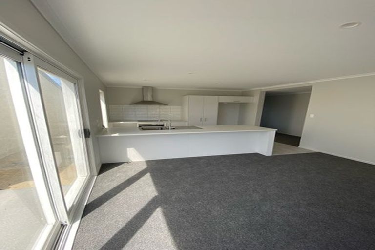 Photo of property in 9 Liberty Street, Papamoa, 3118