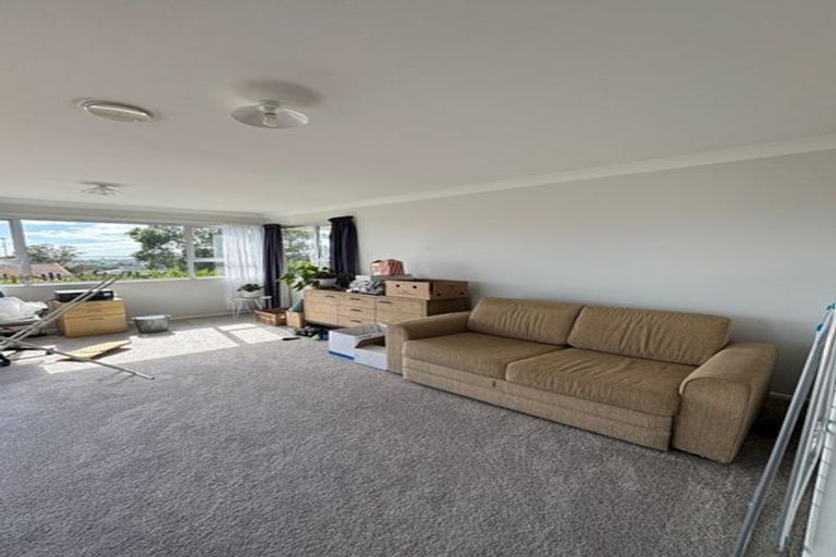 Photo of property in 2 Marlborough Avenue, Glenfield, Auckland, 0629