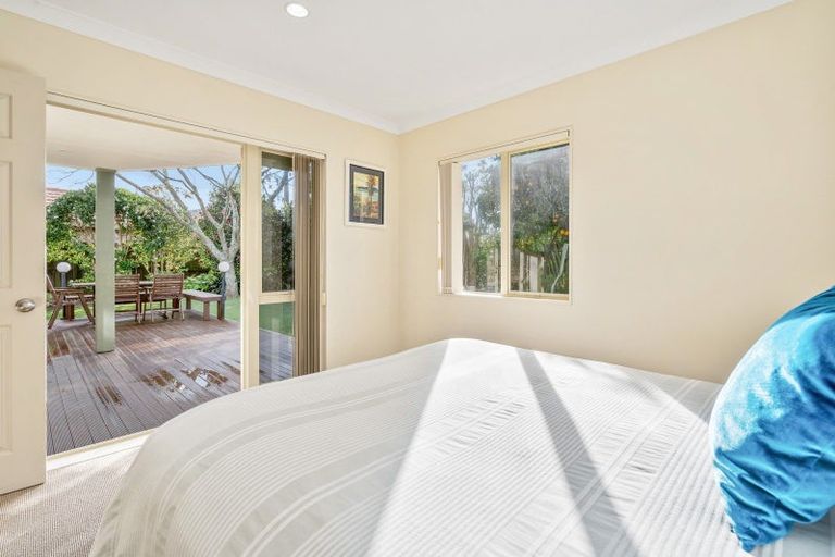 Photo of property in 22 Bermuda Place, One Tree Point, 0118