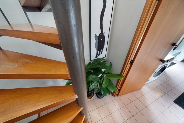 Photo of property in 2/5 Highlight Parade, Te Atatu South, Auckland, 0610