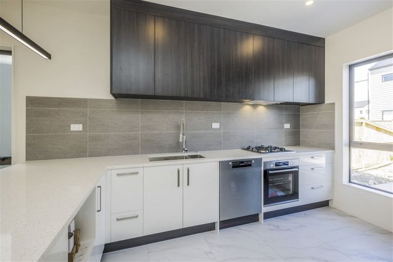 Photo of property in 131 Walters Road, Papakura, Takanini, 2110