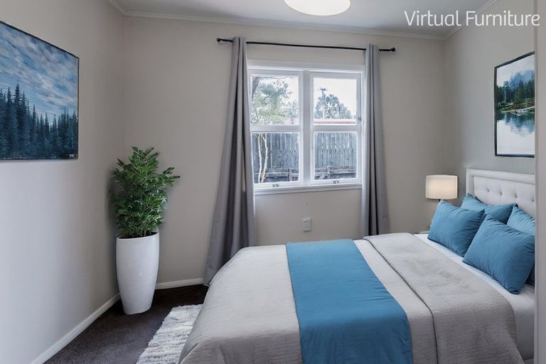 Photo of property in 1/74 Forest Hill Road, Henderson, Auckland, 0612