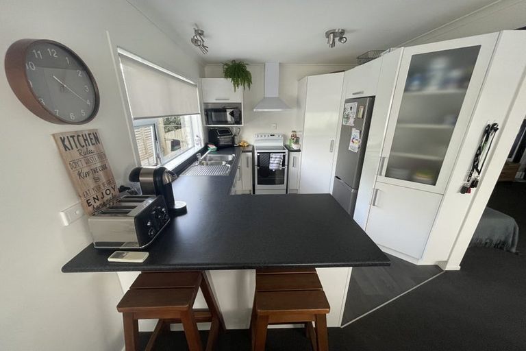 Photo of property in 27a Sandwich Road, St Andrews, Hamilton, 3200