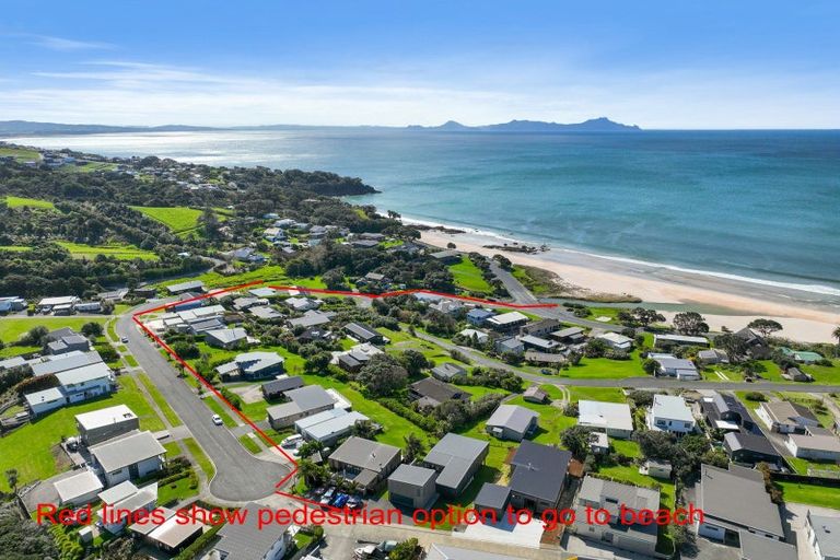 Photo of property in 31 Taranga Road, Langs Beach, Waipu, 0582