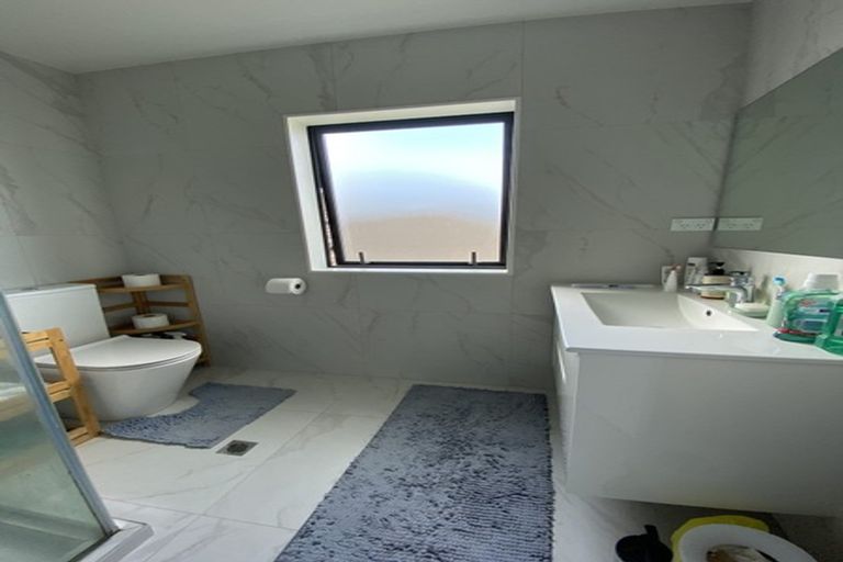 Photo of property in 146a Mcleod Road, Te Atatu South, Auckland, 0610