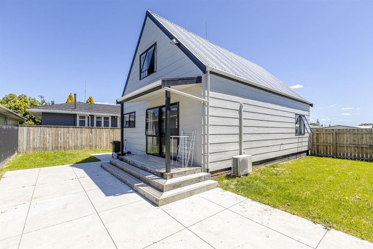 Photo of property in 2a Moray Place, Highbury, Palmerston North, 4412