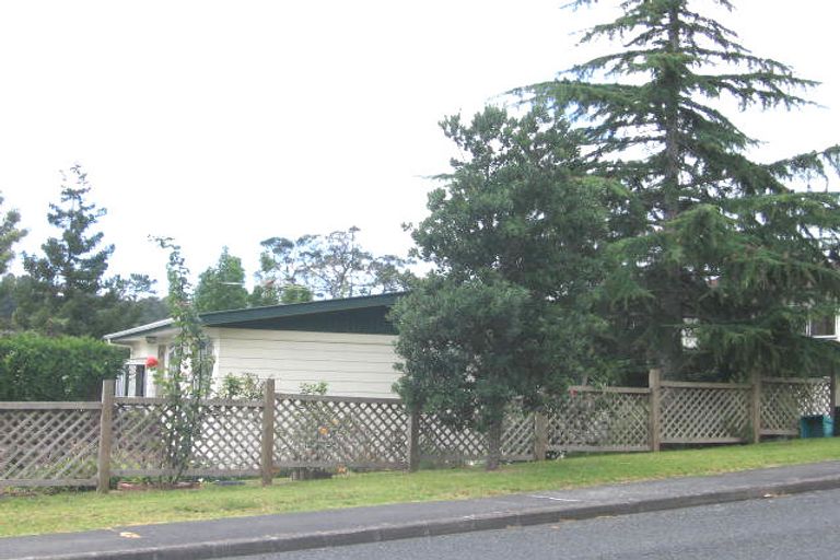 Photo of property in 88 Spinella Drive, Bayview, Auckland, 0629