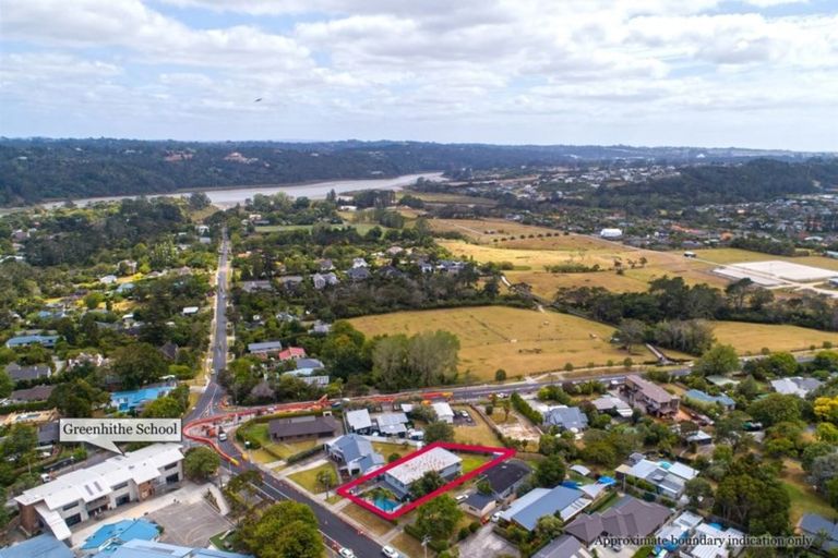 Photo of property in 6 Isobel Road, Greenhithe, Auckland, 0632