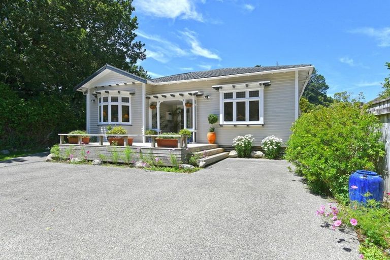 Photo of property in 25 Black Beech Street, Birchville, Upper Hutt, 5018