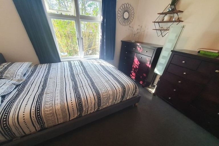 Photo of property in 2/15 Daniels Road, Redwood, Christchurch, 8051