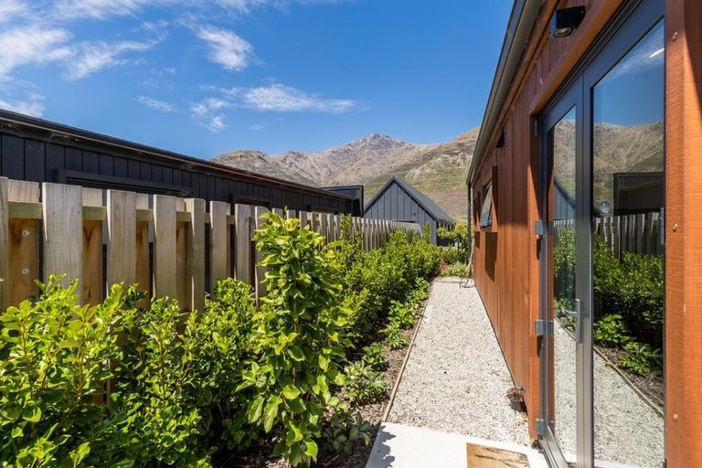 Photo of property in 5 Lauder Street, Lake Hayes, Queenstown, 9304