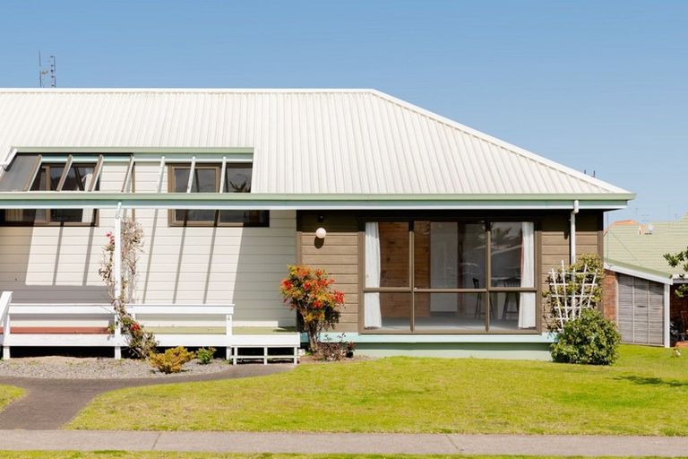 Photo of property in Puriri Village, 4/3 Puriri Street, Mount Maunganui, 3116