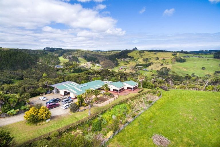Photo of property in 187 Valley Road, Waimauku, 0881
