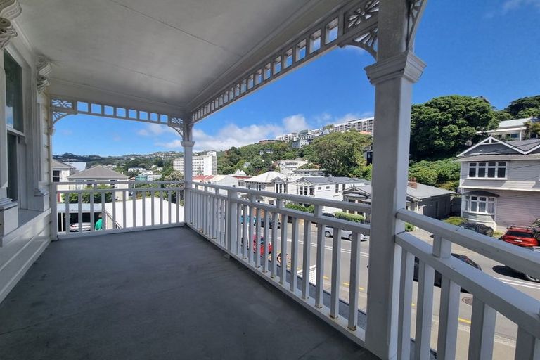 Photo of property in 253 The Terrace, Te Aro, Wellington, 6011