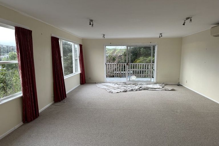 Photo of property in 6 Walker Avenue, Paremata, Porirua, 5026
