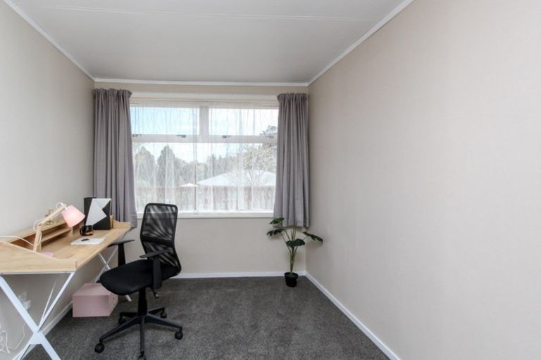 Photo of property in 30 Parsons Street, Vogeltown, New Plymouth, 4310