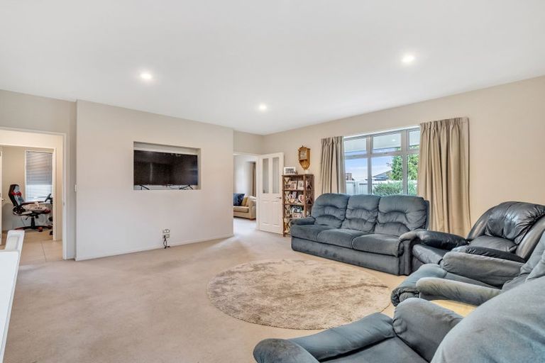 Photo of property in 7 Melville Crescent, Rolleston, 7614