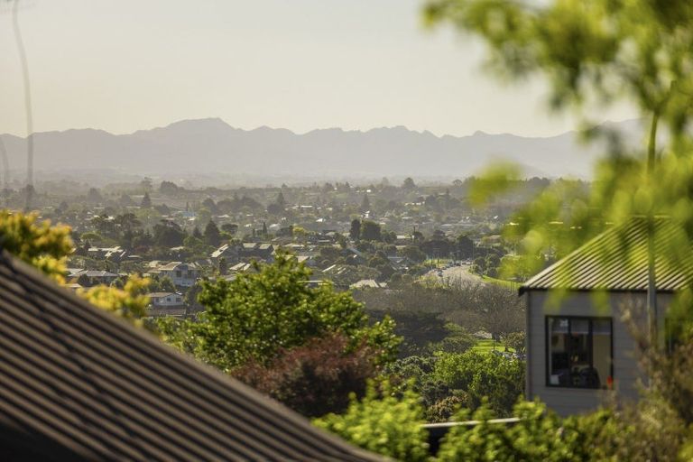 Photo of property in 53a Osprey Drive, Welcome Bay, Tauranga, 3112