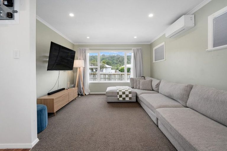 Photo of property in 42 Donnelley Drive, Wainuiomata, Lower Hutt, 5014