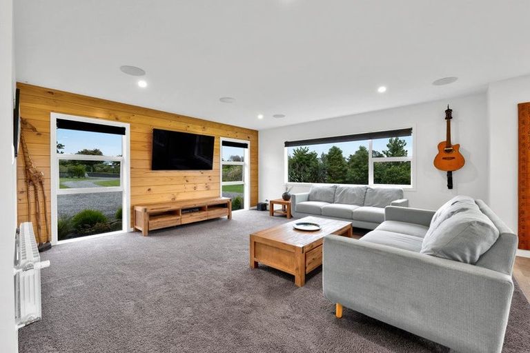 Photo of property in 1253 Upland Road, Egmont Village, Inglewood, 4386