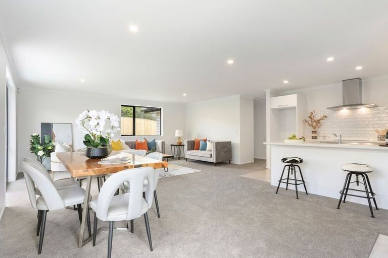 Photo of property in 61 Leathem Crescent, Pokeno, 2402