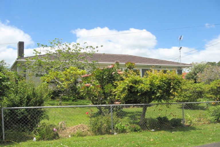 Photo of property in 10 Edinburgh Avenue, Rosehill, Papakura, 2113