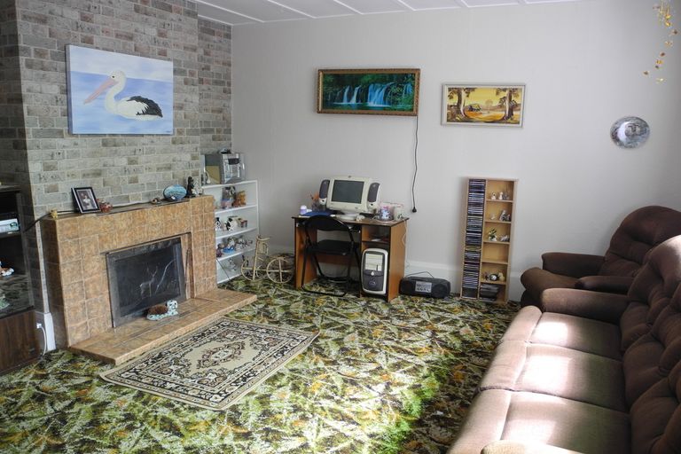 Photo of property in 202 Queen Street, Waimate, 7924