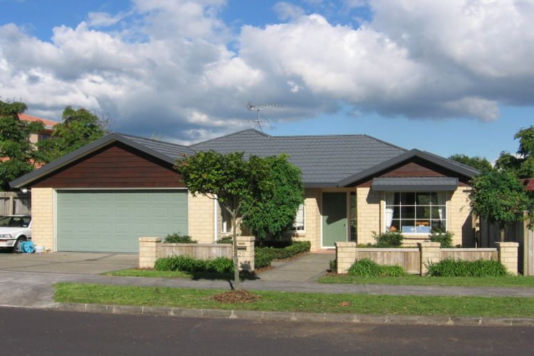 Photo of property in 20 Fremantle Place, Pakuranga Heights, Auckland, 2010