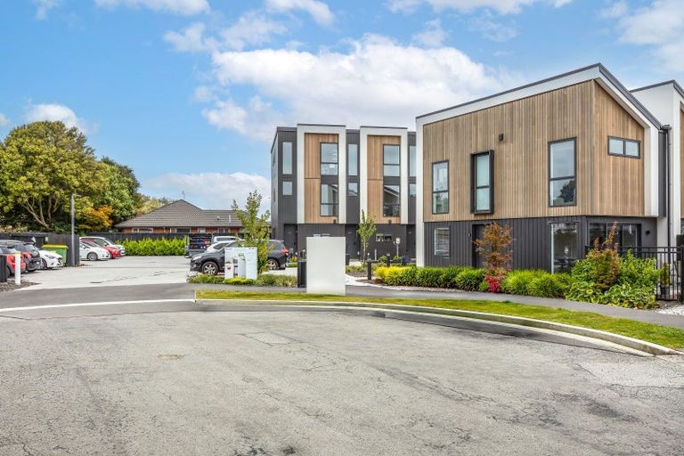 Photo of property in 10/8 Tonga Place, Riccarton, Christchurch, 8041