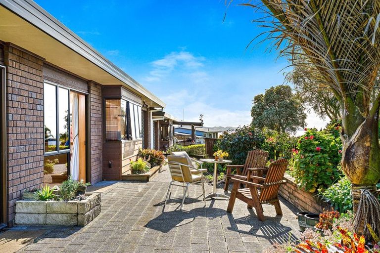 Photo of property in 1a Kauri Crescent, Snells Beach, 0920