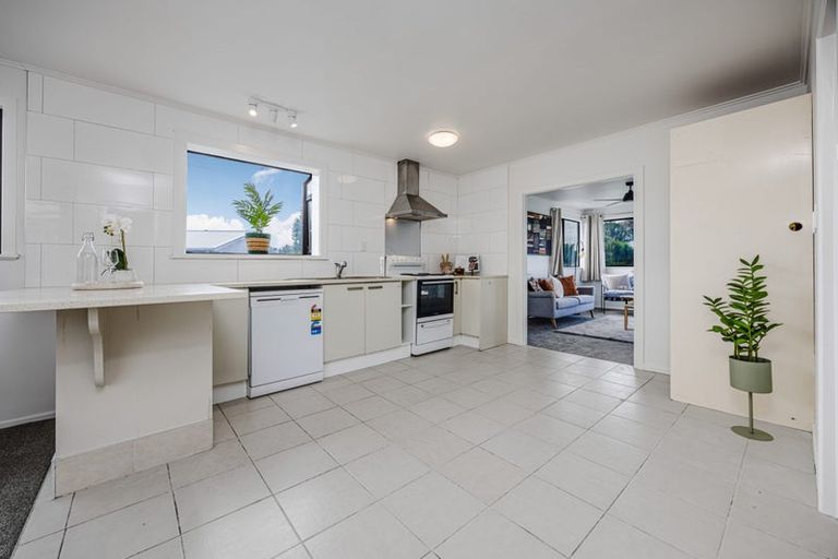 Photo of property in 5 Evans Place, Papakura, 2110