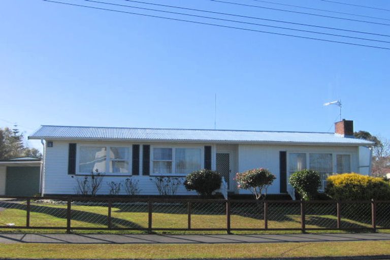 Photo of property in 16 Carlyle Avenue, Chartwell, Hamilton, 3210