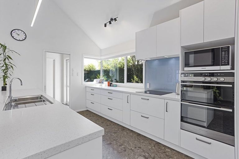 Photo of property in 3 Hinton Place, Rangiora, 7400