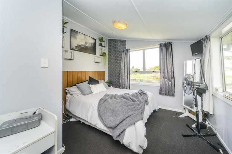 Photo of property in 141a High Street, Bulls, 4818