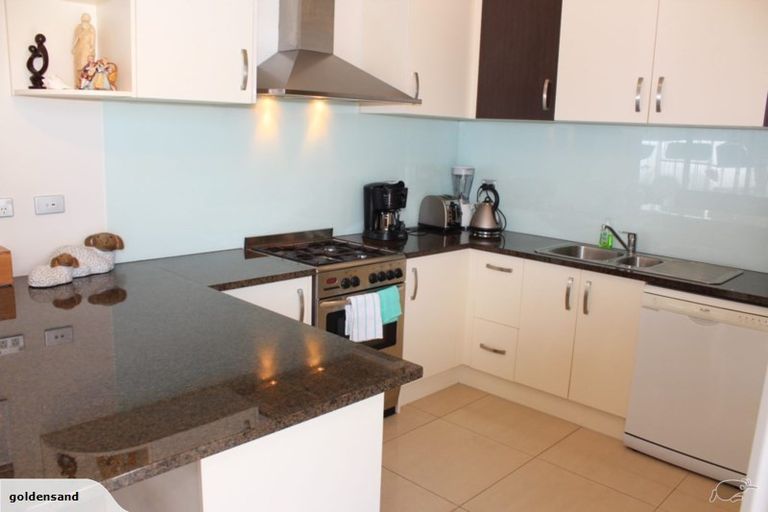 Photo of property in 38 Henson Road, Whitford, Howick, 2571