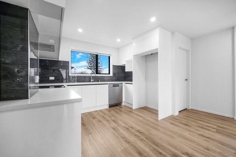 Photo of property in 5/34 Parry Road, Mount Wellington, Auckland, 1062