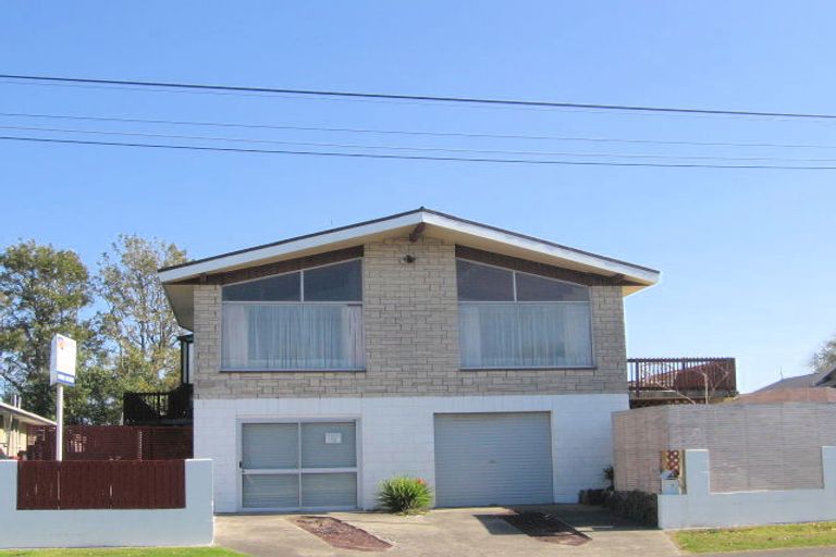 Photo of property in 16 Grenada Street, Mount Maunganui, 3116