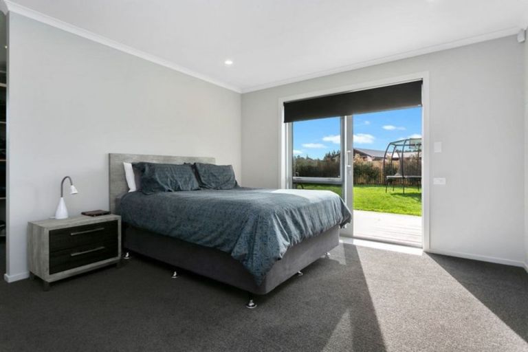 Photo of property in 2/1 Lowe Road, Rukuhia, Hamilton, 3282