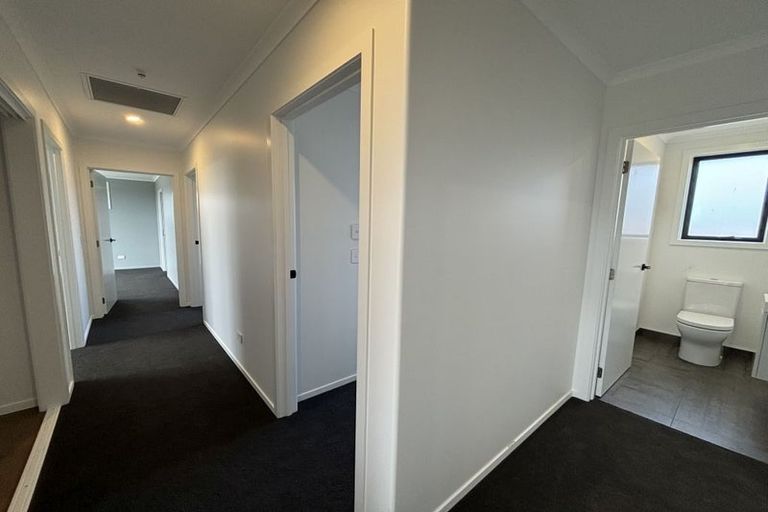 Photo of property in 16 Songpa Street, Halswell, Christchurch, 8025