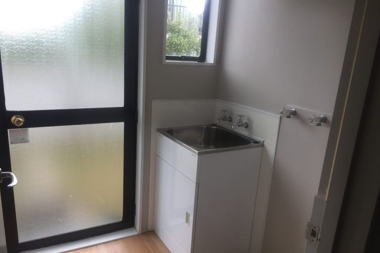 Photo of property in 74 New York Street, Martinborough, 5711