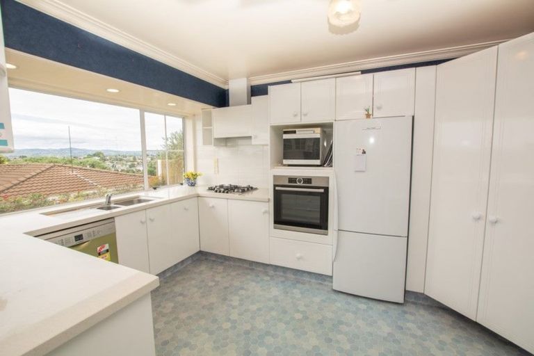 Photo of property in 18 Brookfield Terrace, Brookfield, Tauranga, 3110