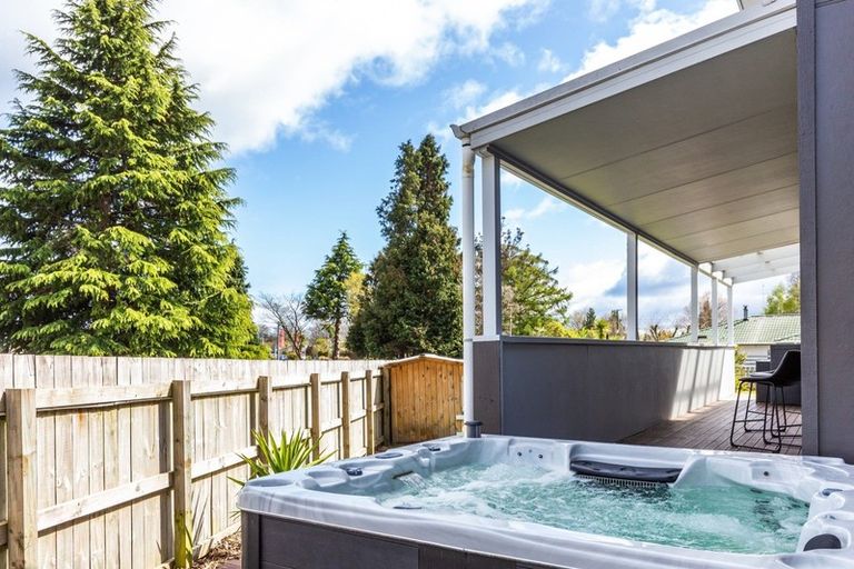 Photo of property in 11 Te Arahori Street, Turangi, 3334