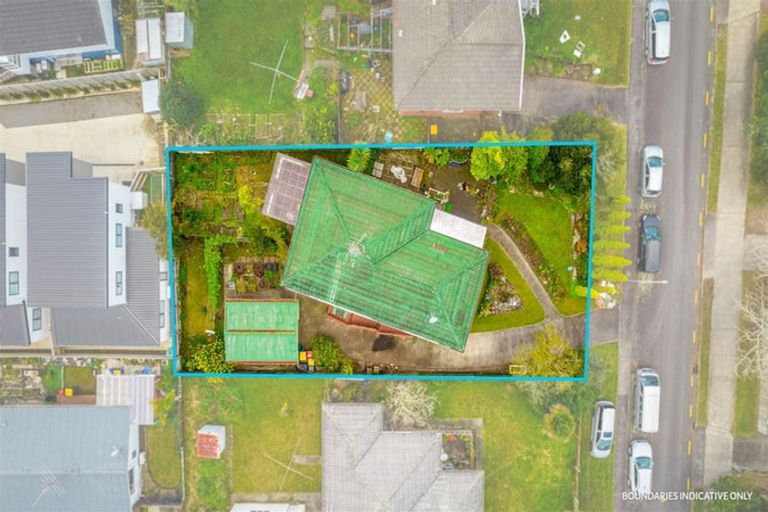 Photo of property in 5 Kapiti Place, Sunnynook, Auckland, 0620