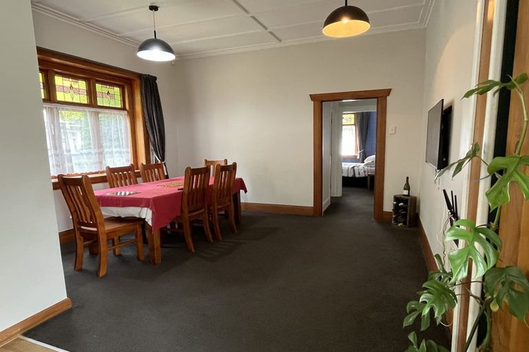 Photo of property in 376 College Street, Hokowhitu, Palmerston North, 4410