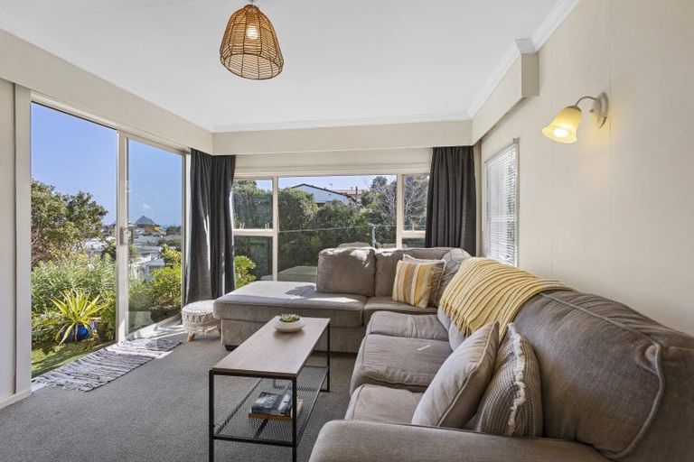 Photo of property in 383 Saint Aubyn Street, Moturoa, New Plymouth, 4310