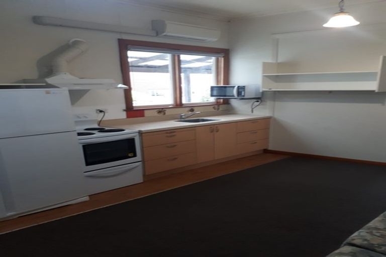 Photo of property in 683b Castle Street, North Dunedin, Dunedin, 9016