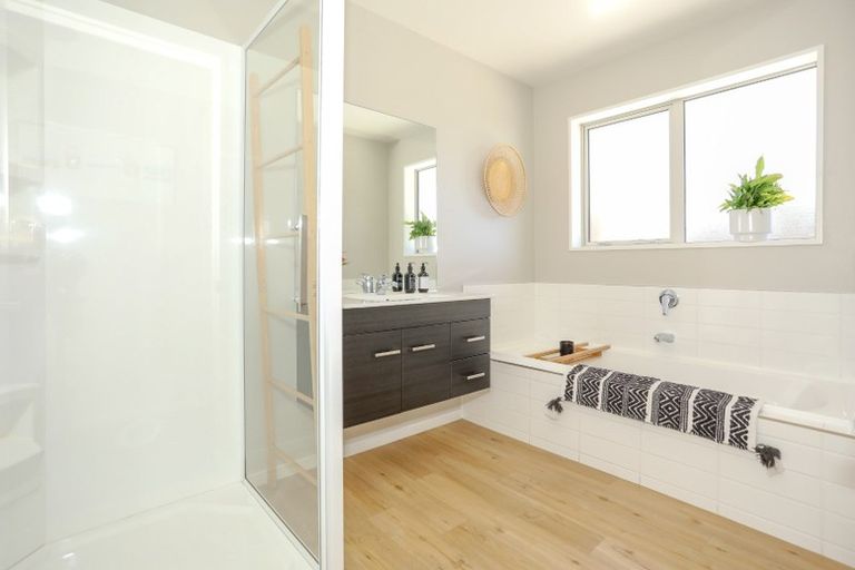 Photo of property in 21 Jacqueline Drive, West Melton, 7618