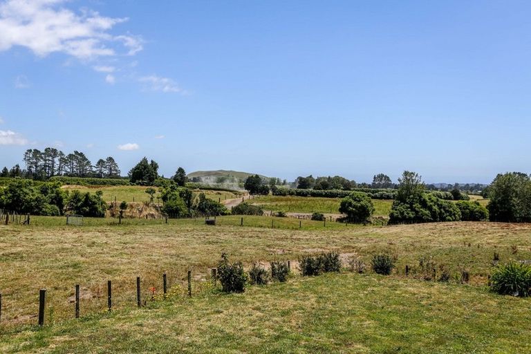 Photo of property in 1988 Egmont Road, Kaimiro, Inglewood, 4386